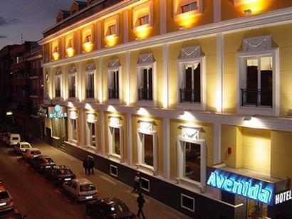 Hotel Avenida レガネス エクステリア 写真